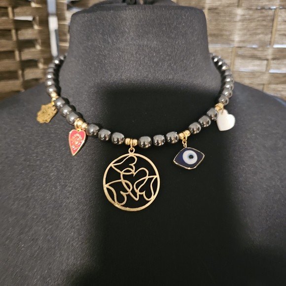 NECKLACE - Picture 5 of 5